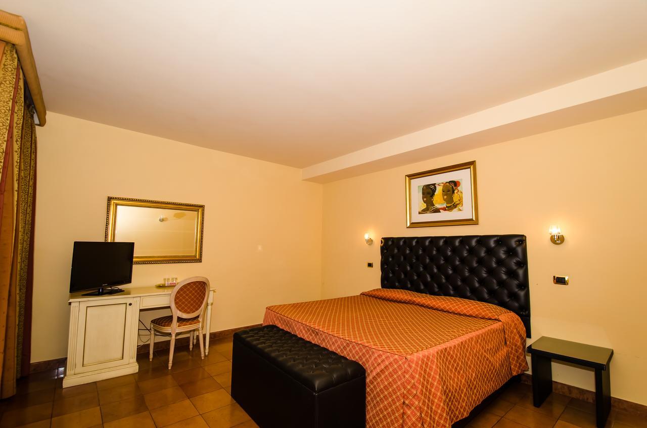 Hotel Quadrifoglio Roma Eur Szoba fotó